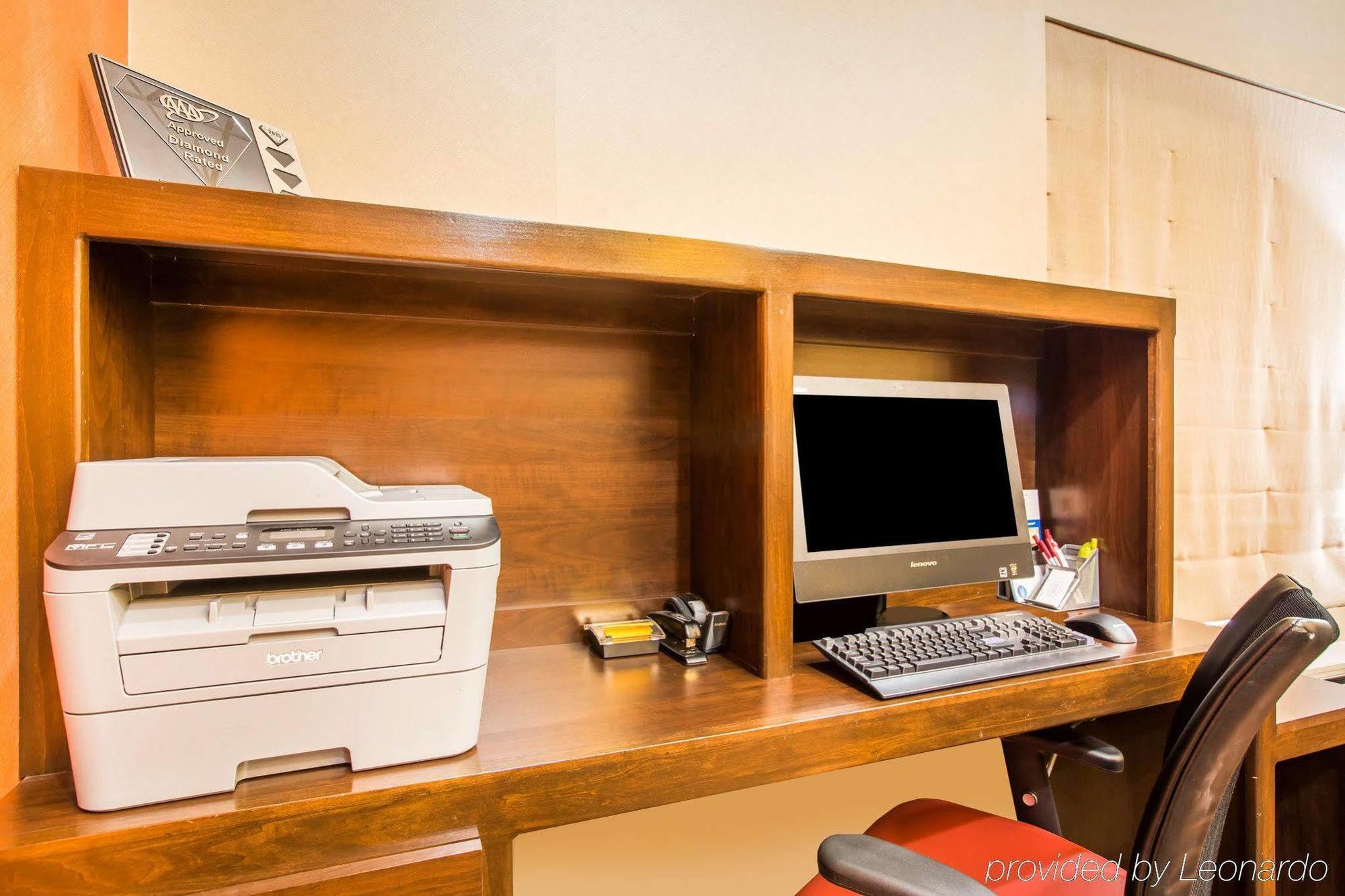 Comfort Hotel 3*